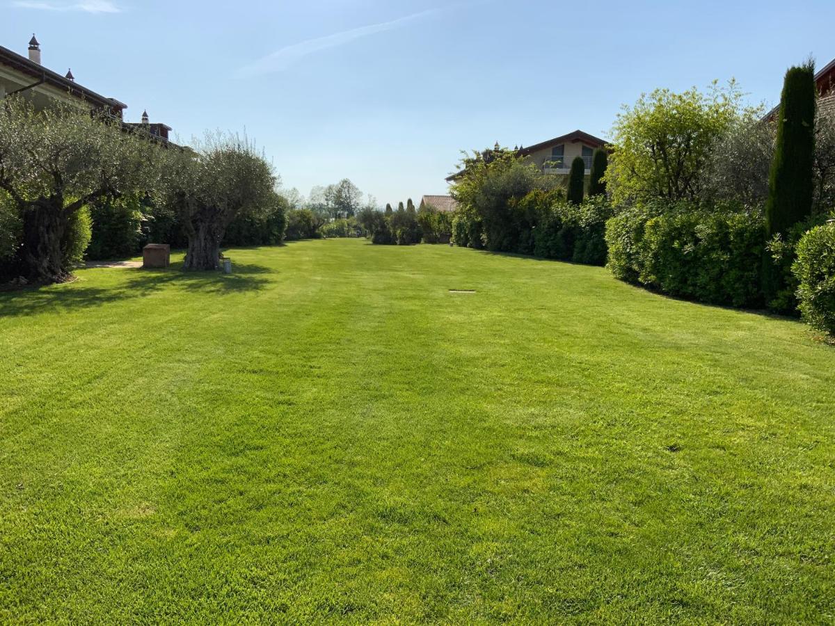 King' S Apartment Sirmione Exterior foto
